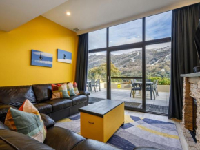 Lantern 2 bedroom Terrace with panoramic mountain view